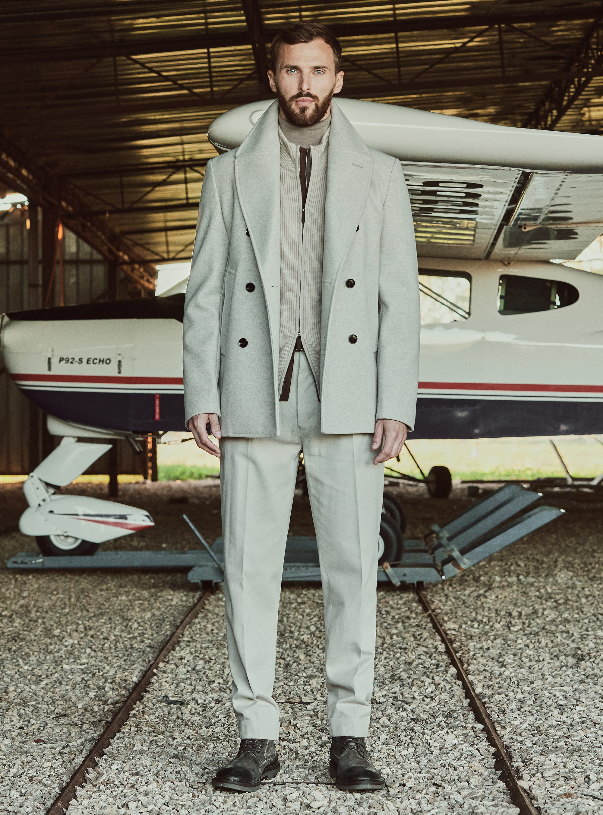 Gutteridge Hangar 24, 